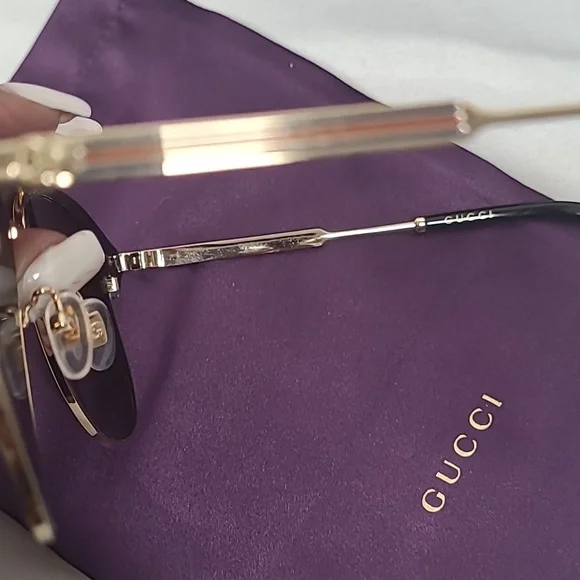 Authentic Gucci Aviator Sunglasses Unisex - Picture 7 of 7